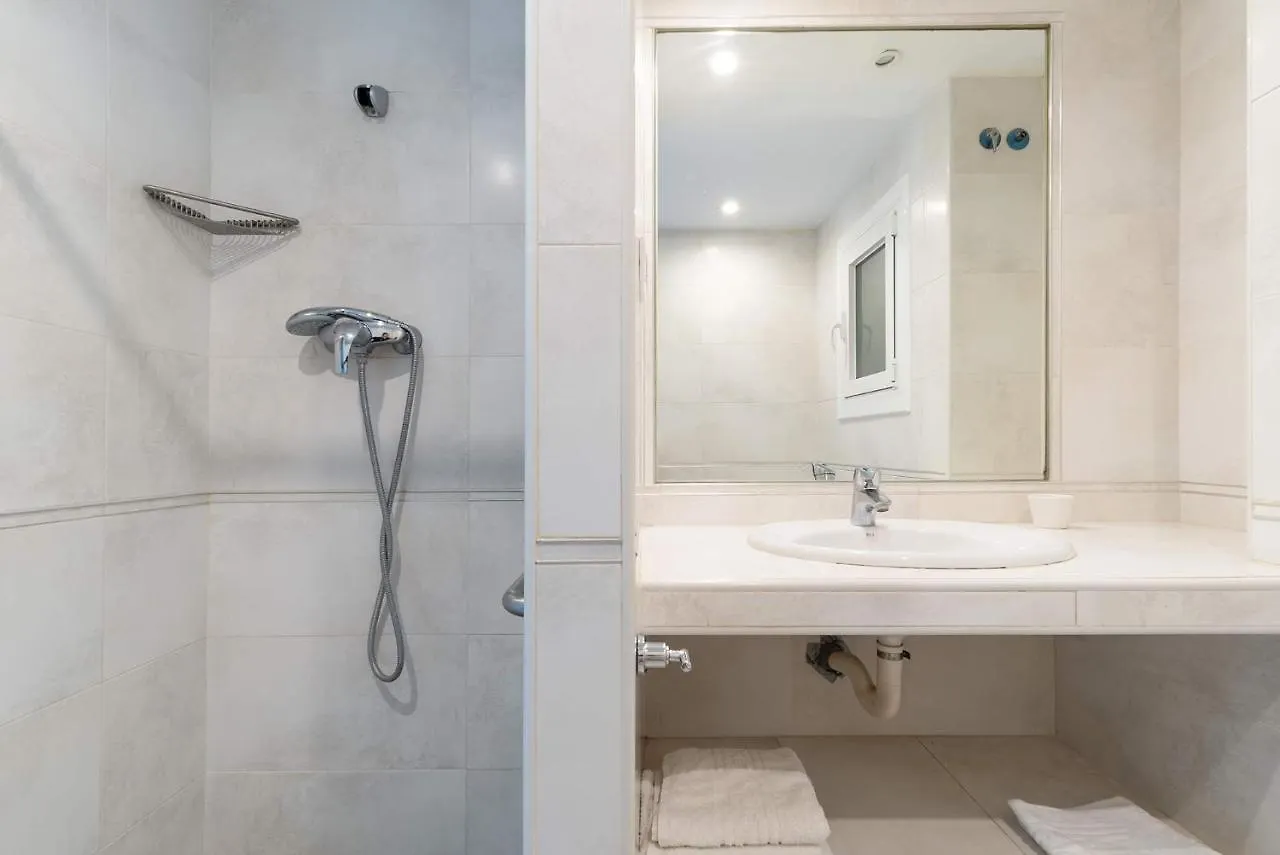 Apartamento Denis Playa 7 Apartment Castelldefels 0*,